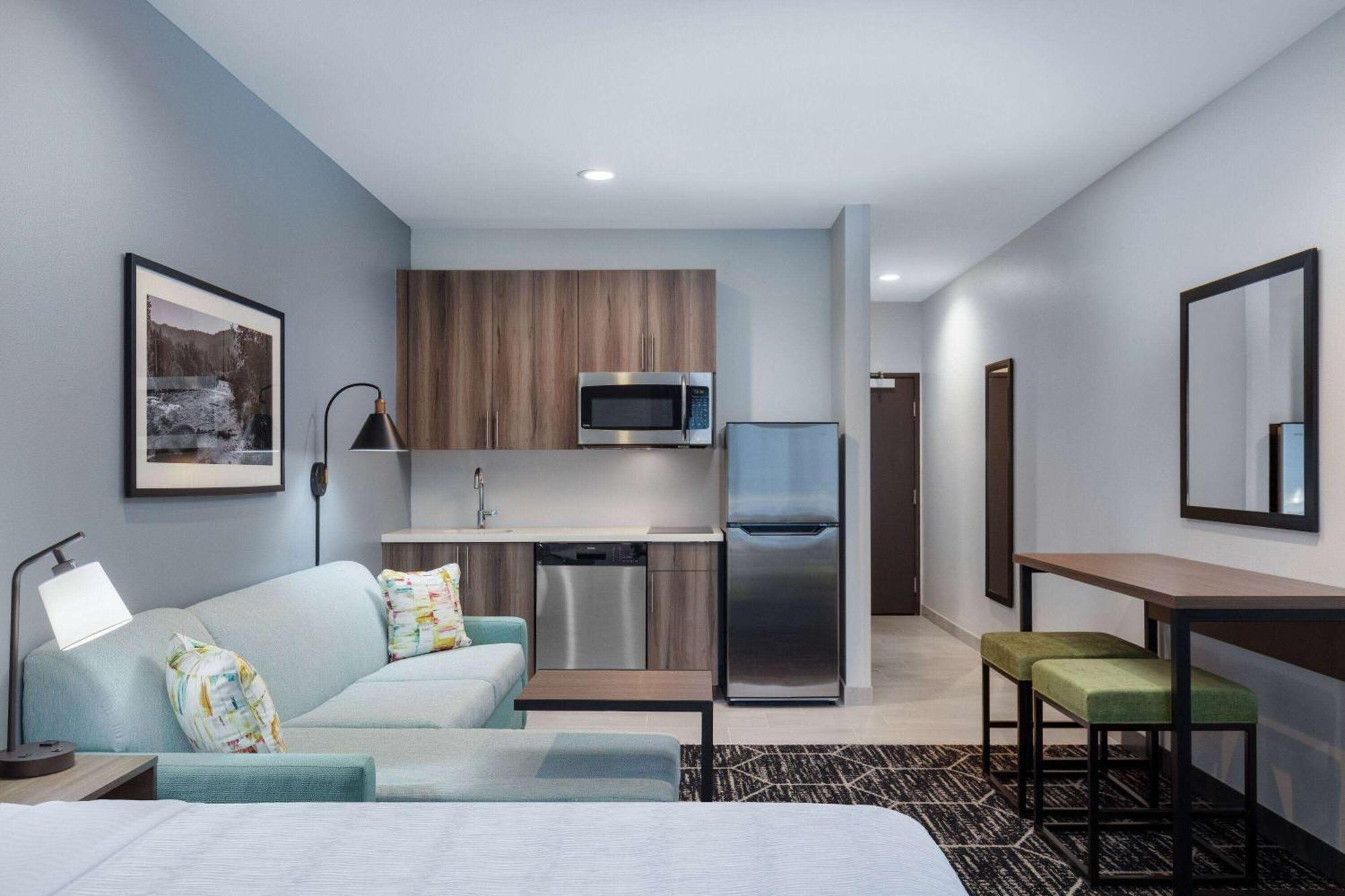 La Quinta Inn & Suites By Wyndham Centralia Bagian luar foto