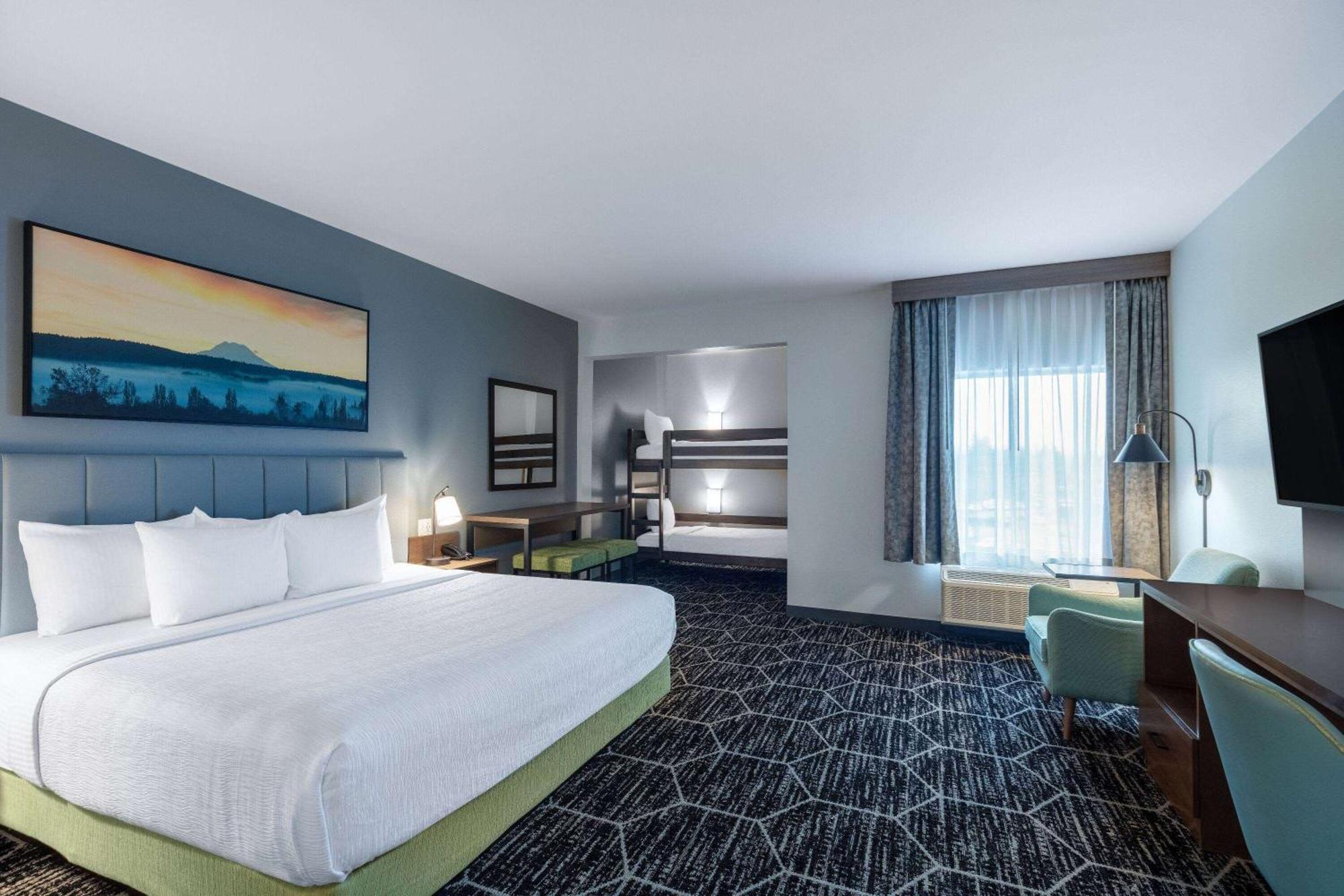 La Quinta Inn & Suites By Wyndham Centralia Bagian luar foto