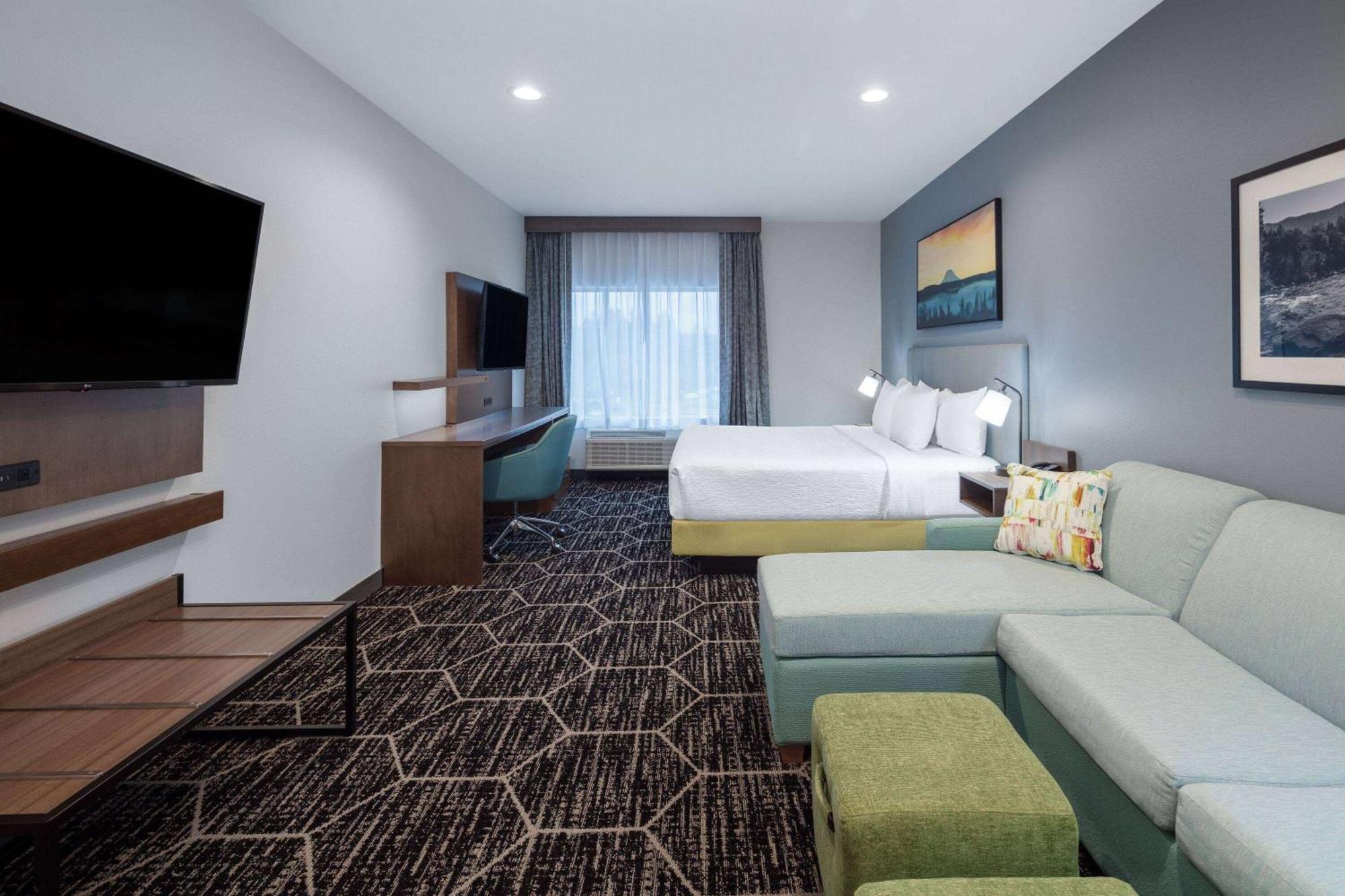 La Quinta Inn & Suites By Wyndham Centralia Bagian luar foto