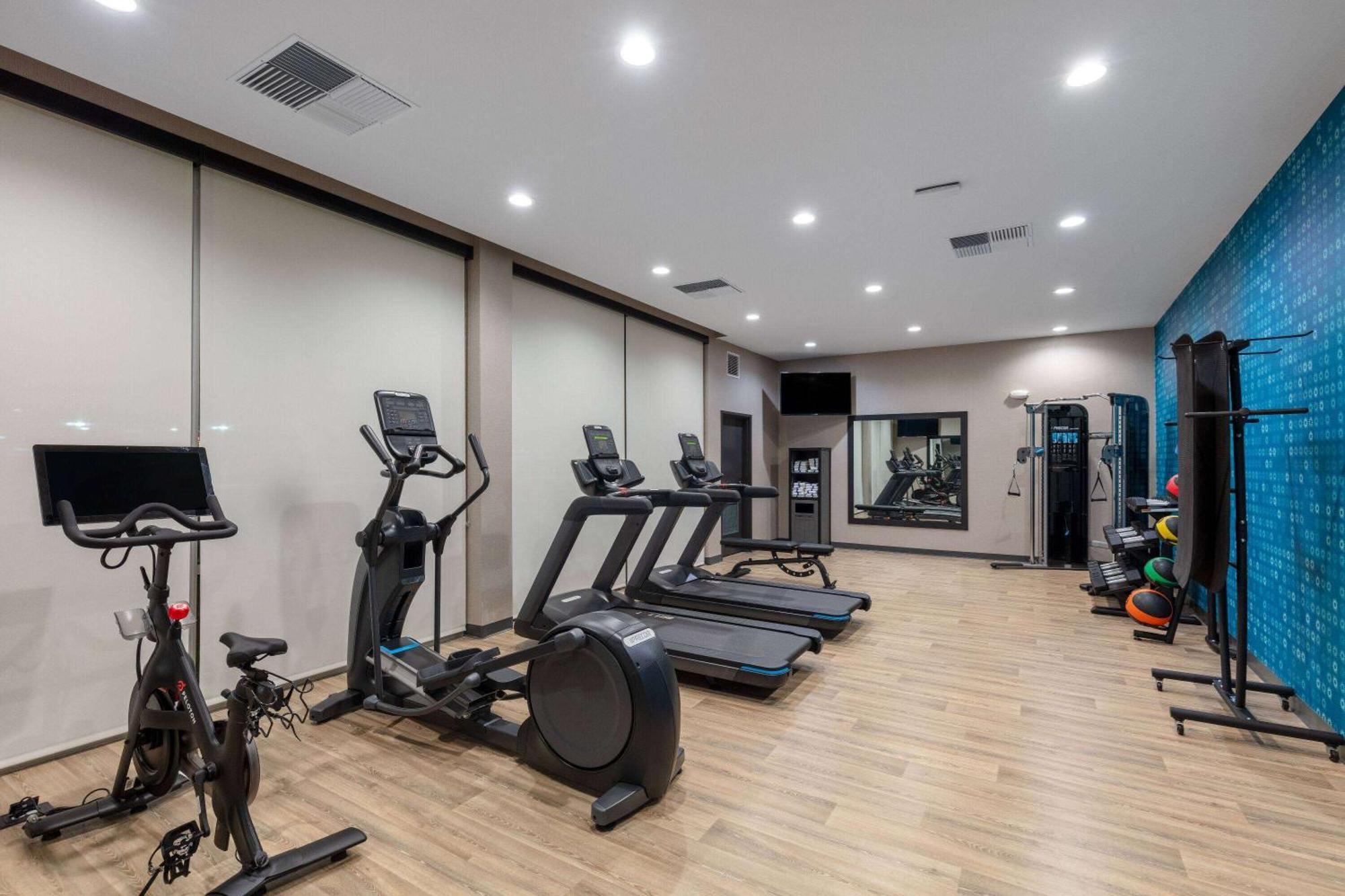 La Quinta Inn & Suites By Wyndham Centralia Bagian luar foto