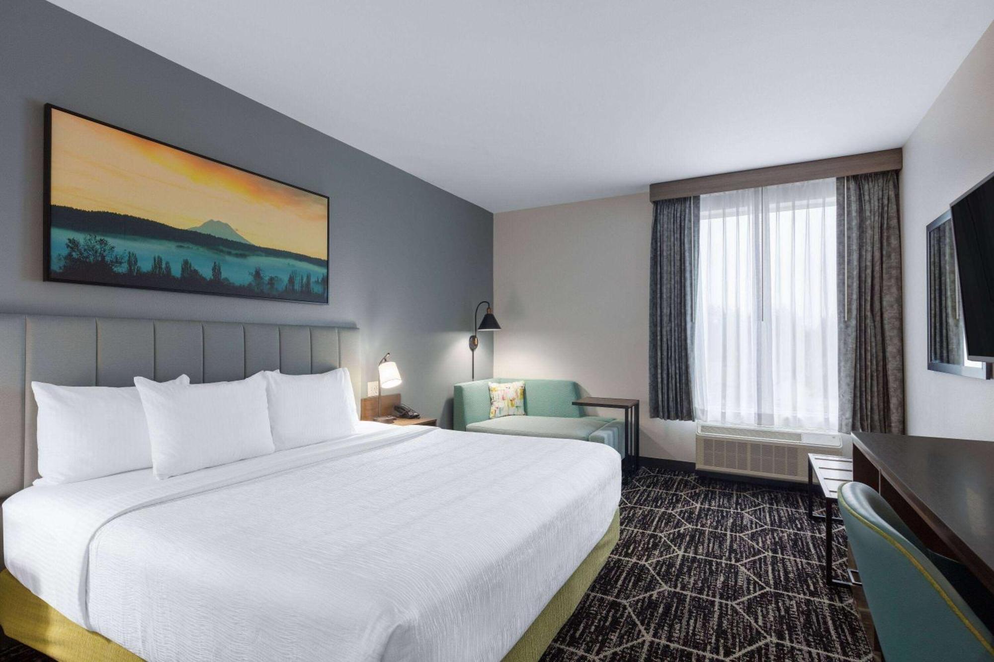 La Quinta Inn & Suites By Wyndham Centralia Bagian luar foto